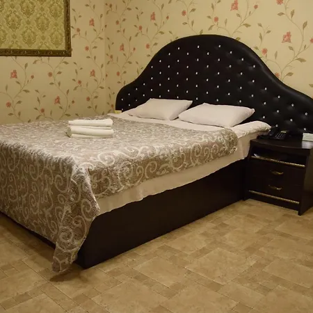 приватна фортеця *