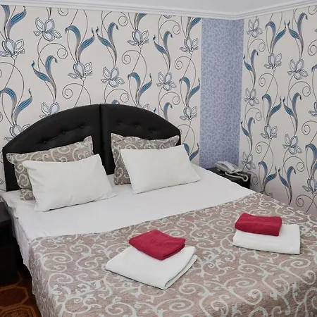 Hotel приватна фортеця *